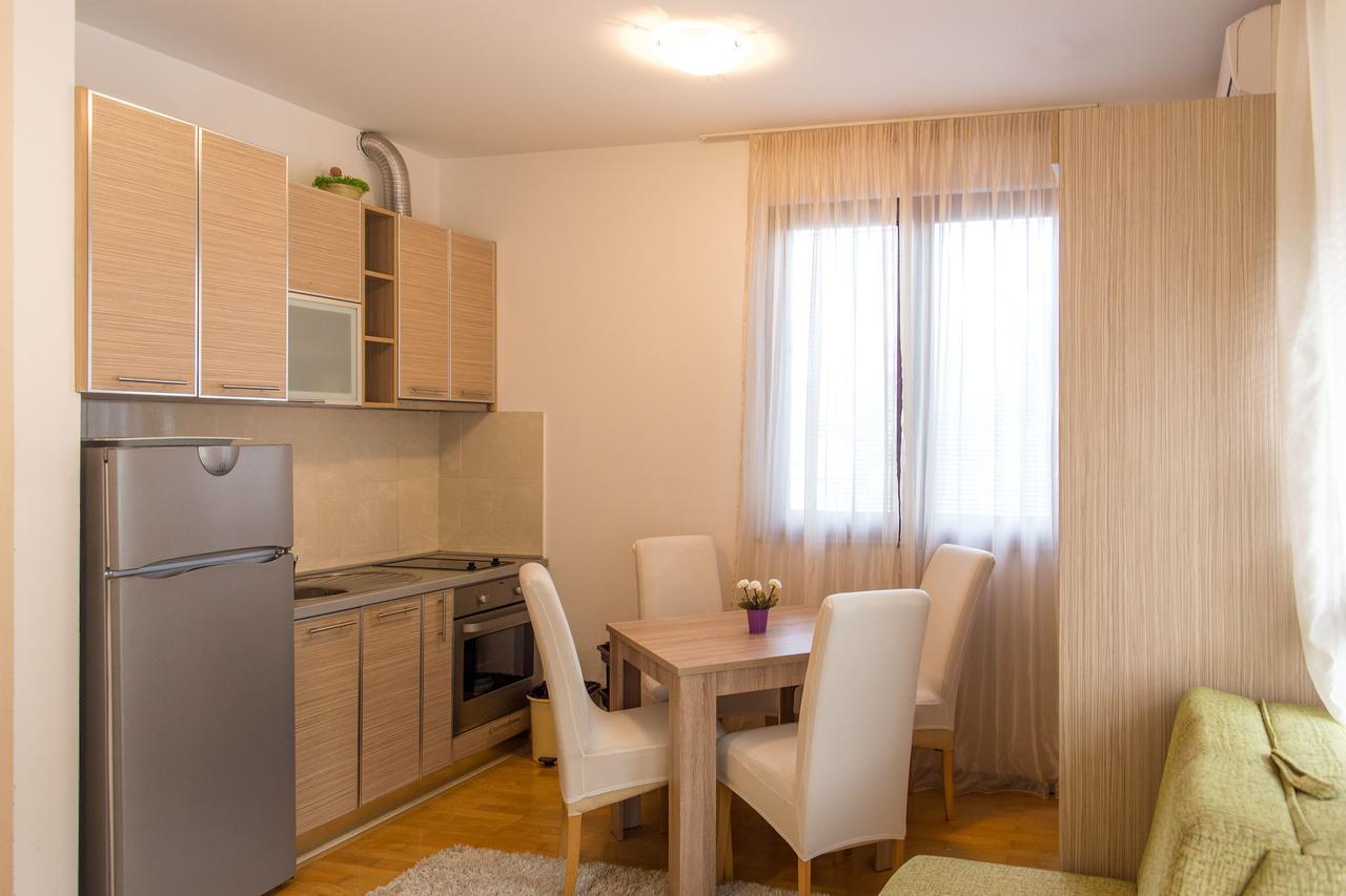 Burcak Apartment Будва Екстериор снимка