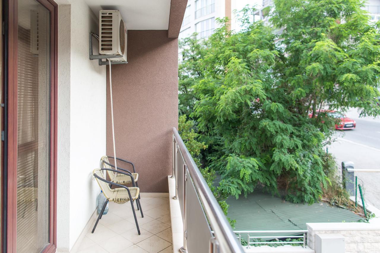 Burcak Apartment Будва Екстериор снимка